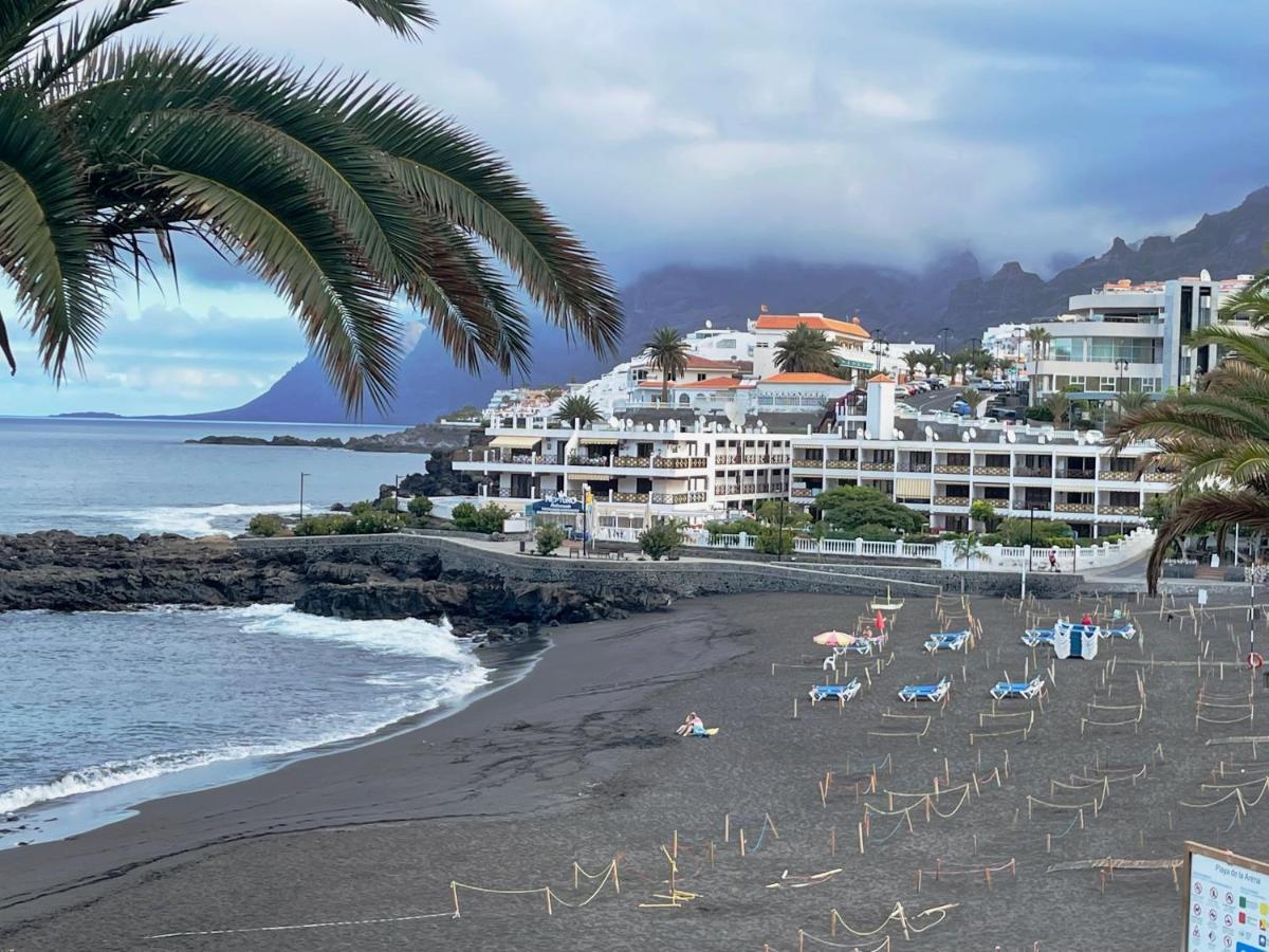 Arenas Negras Playa La Arena, Newly Renovated Lägenhet Puerto de Santiago  Exteriör bild