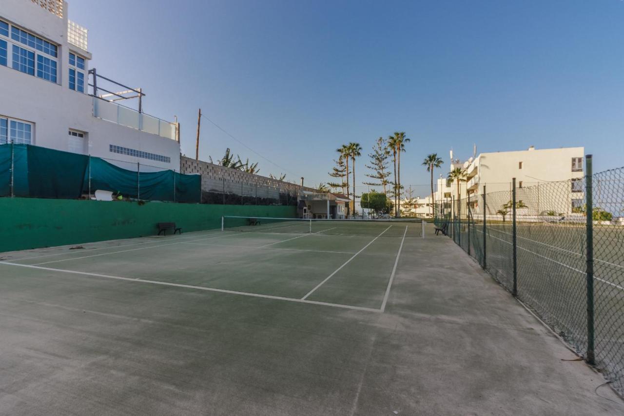 Arenas Negras Playa La Arena, Newly Renovated Lägenhet Puerto de Santiago  Exteriör bild
